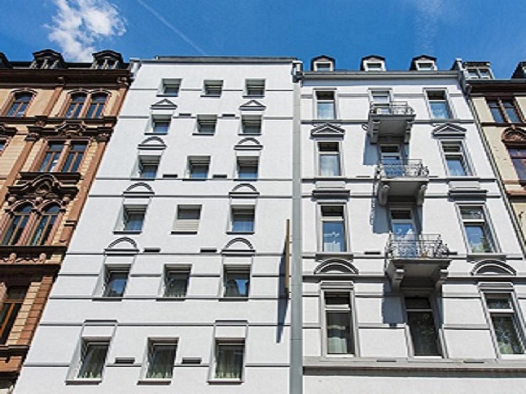 Ambassador Hotel Франкфурт на Майн Екстериор снимка